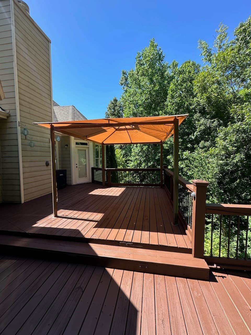 Fairfield Plantation Deck in Fairfield Plantation, GA by Valen Properties
